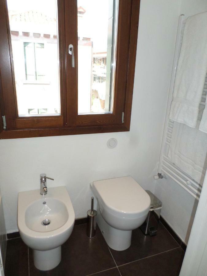The Other Serenissima Apartment Venice Ngoại thất bức ảnh